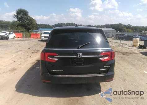 2022 Honda Odyssey Touring z USA, uszkodzony, nr VIN 5FNRL6H87NB056067